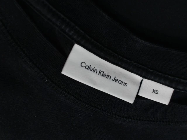 T-shirt calvin klein – photo 3